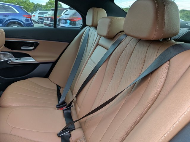 Used 2024 Mercedes-Benz E 350 4MATIC Sedan image 14