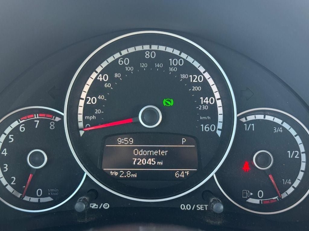Used 2014 Volkswagen Beetle 1.8T FWD image 18