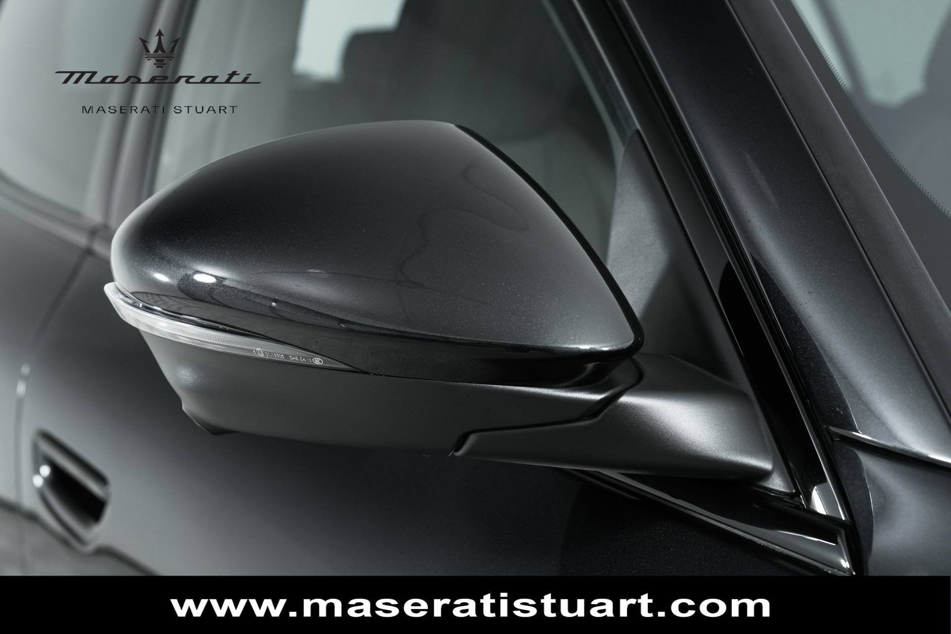 New 2025 Maserati Grecale Modena AWD/4WD image 13