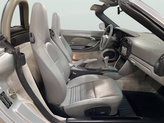 Used 2004 Porsche Boxster RWD image 27
