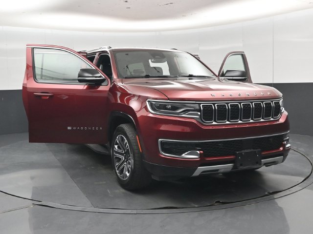 Used 2024 Jeep Wagoneer L Series II w/ Flexible Seating Group RWD image 59