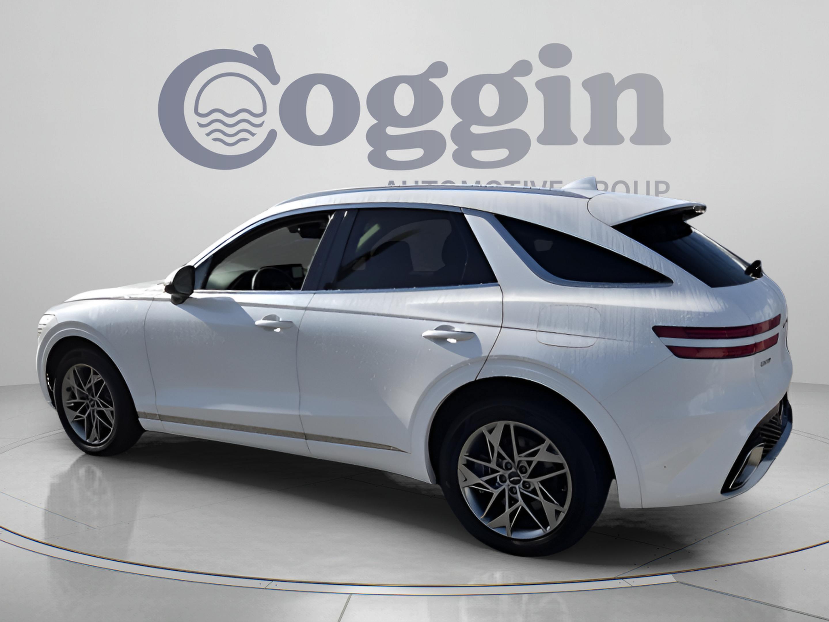 Used 2025 Genesis GV70 2.5T AWD/4WD image 3
