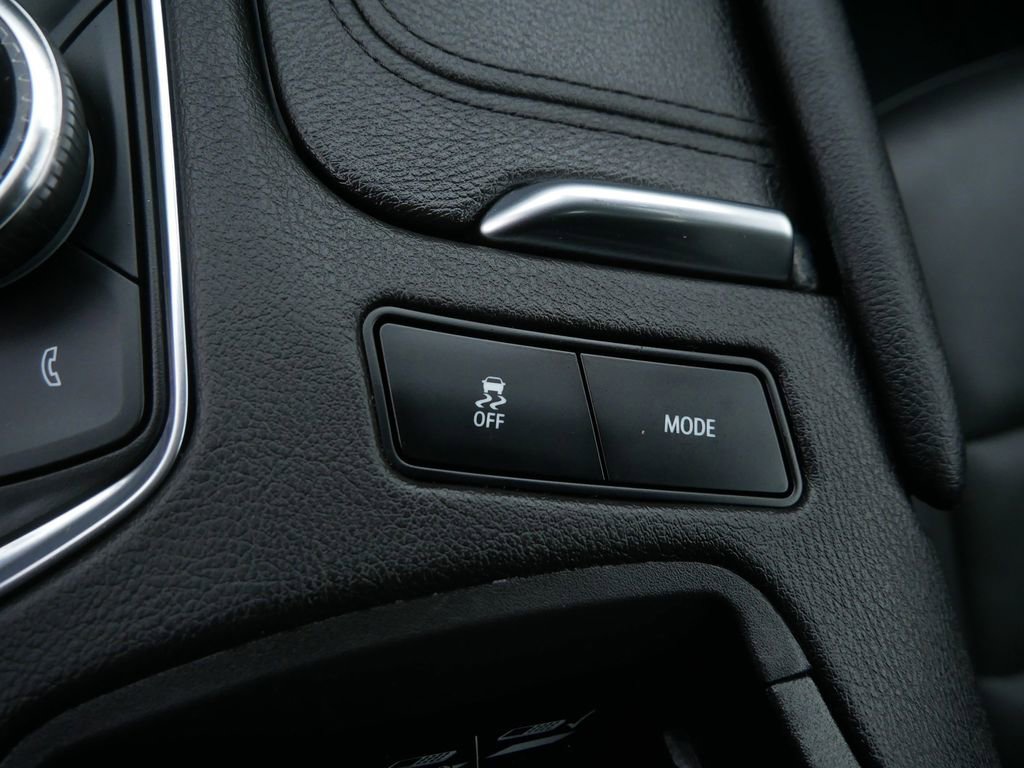 Used 2025 Cadillac XT5 Premium Luxury image 29