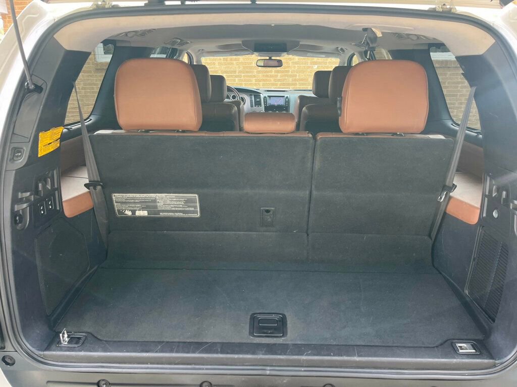 Used 2013 Toyota Sequoia Platinum AWD/4WD image 37