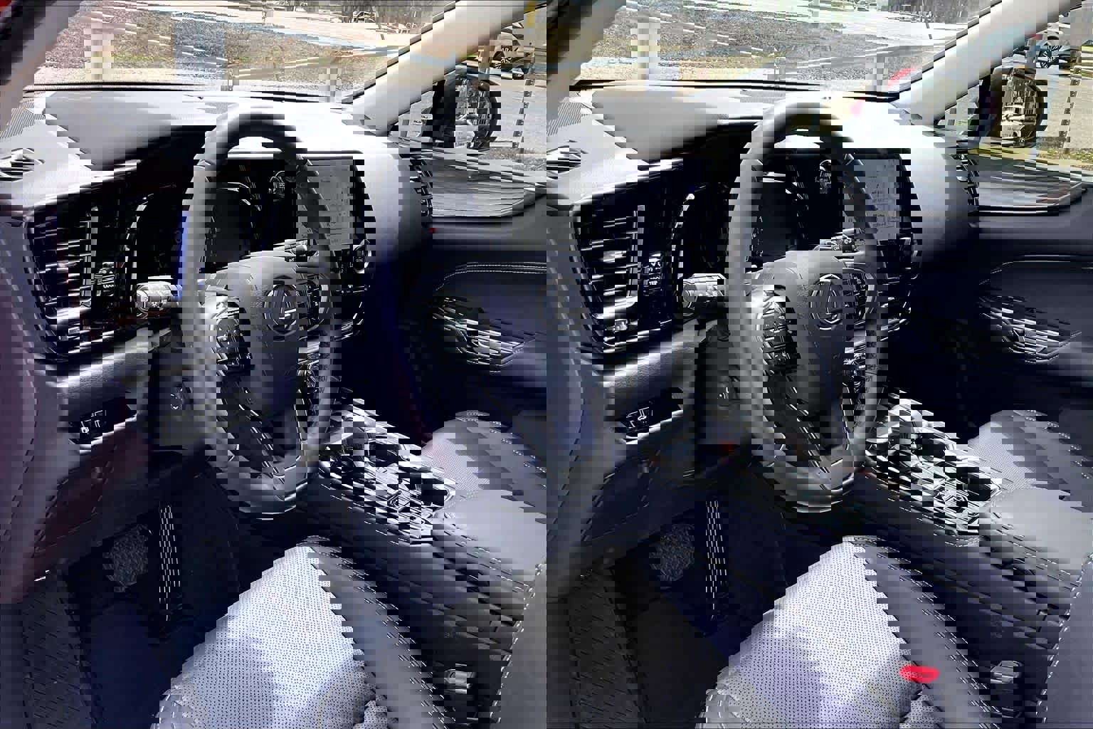 Used 2023 Lexus NX 250 FWD image 17