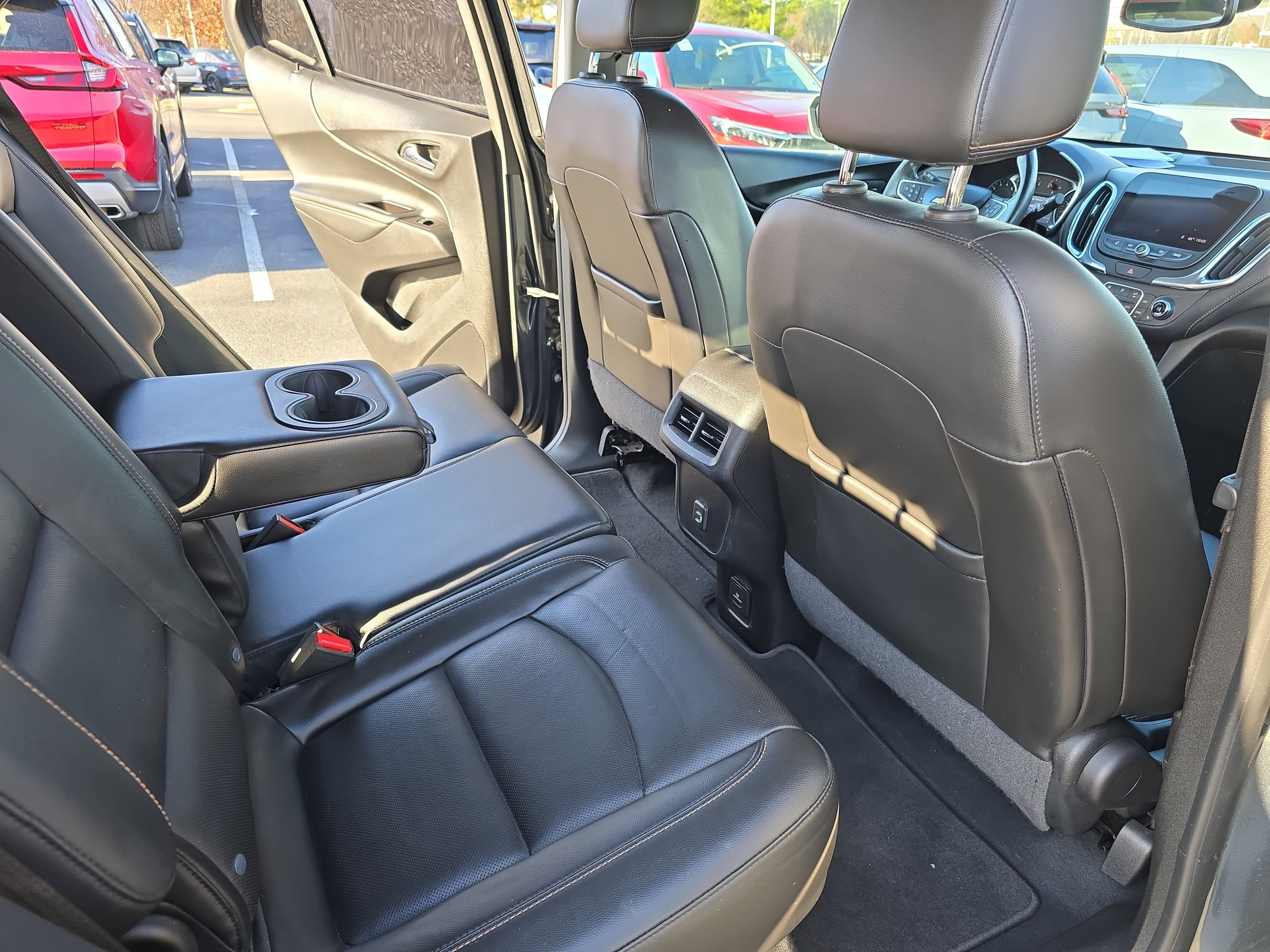 Used 2020 Chevrolet Equinox Premier image 11