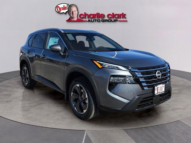 Certified 2025 Nissan Rogue SV w/ SV Premium Package image 8