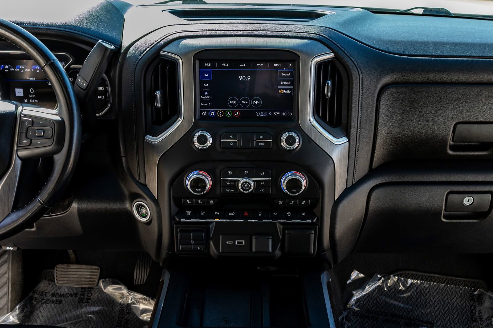 Used 2021 GMC Sierra 2500 Denali w/ Denali Ultimate Package image 24