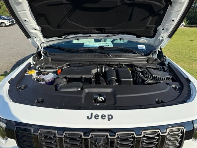 New 2026 Jeep Cherokee Overland w/ Advanced Pro Tech Group AWD/4WD image 30