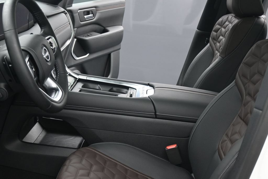 New 2026 Nissan Armada Platinum w/ Accent Package AWD/4WD image 20