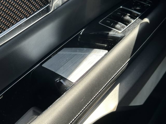 New 2026 Cadillac Vistiq Sport AWD/4WD image 21