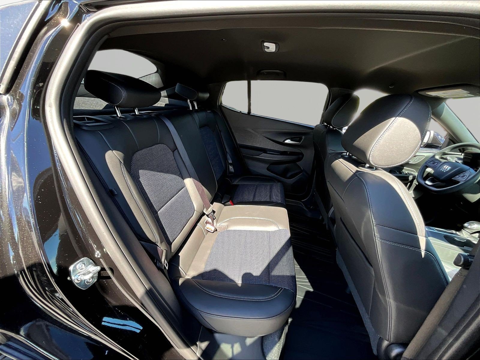 New 2026 Buick Envista Sport Touring FWD image 19