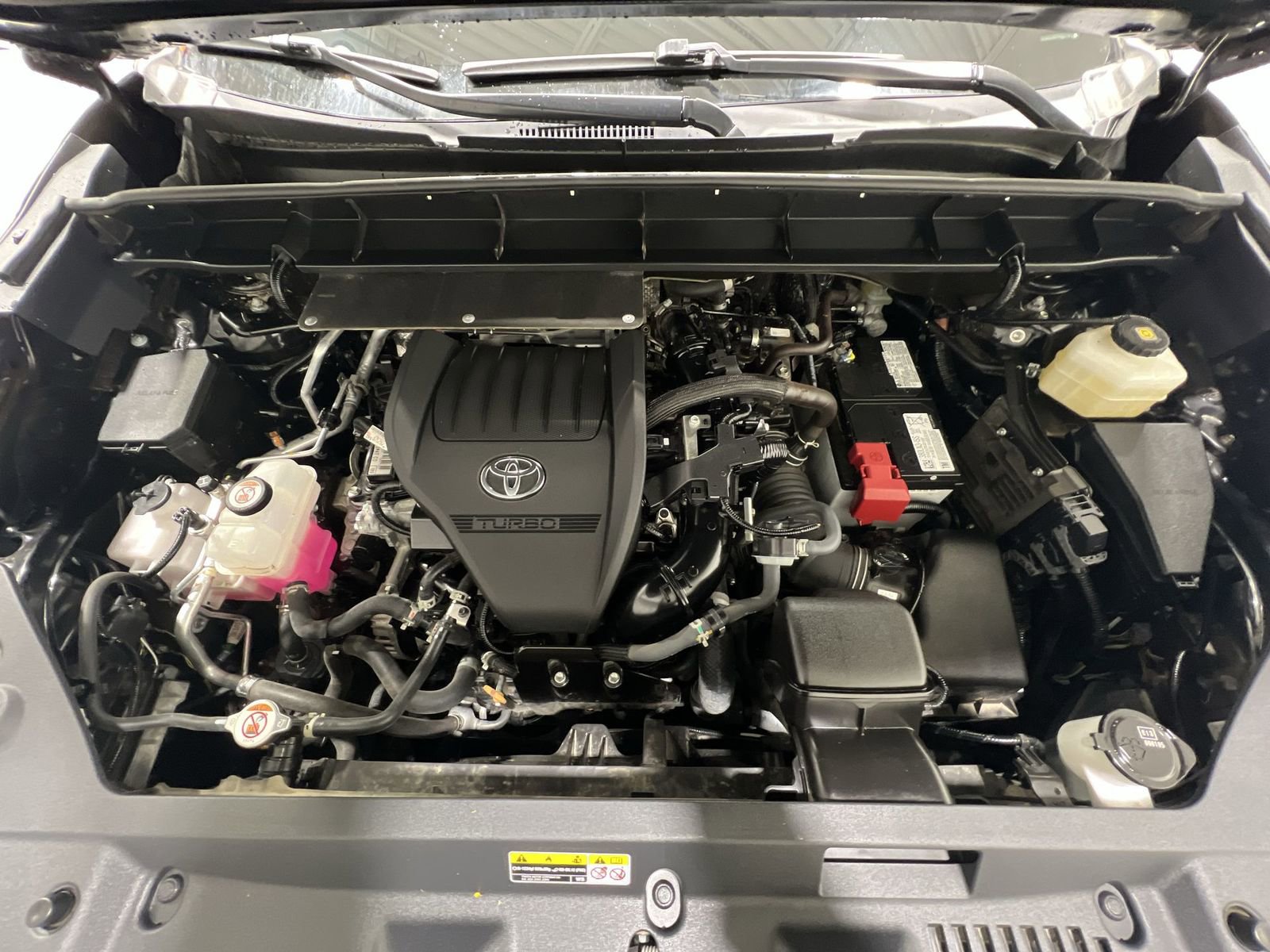 Used 2023 Toyota Highlander Platinum image 26