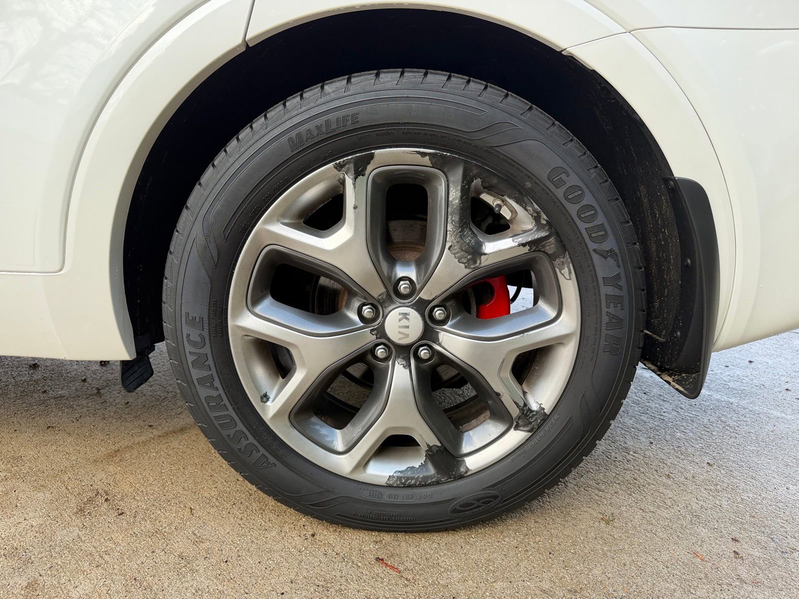 Used 2017 Kia Sorento SX image 36