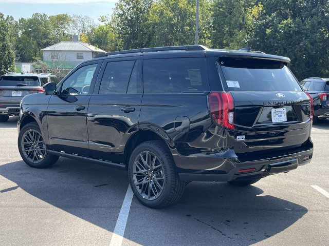 New 2027 Ford Expedition Platinum w/ Stealth Appearance Package AWD/4WD image 4