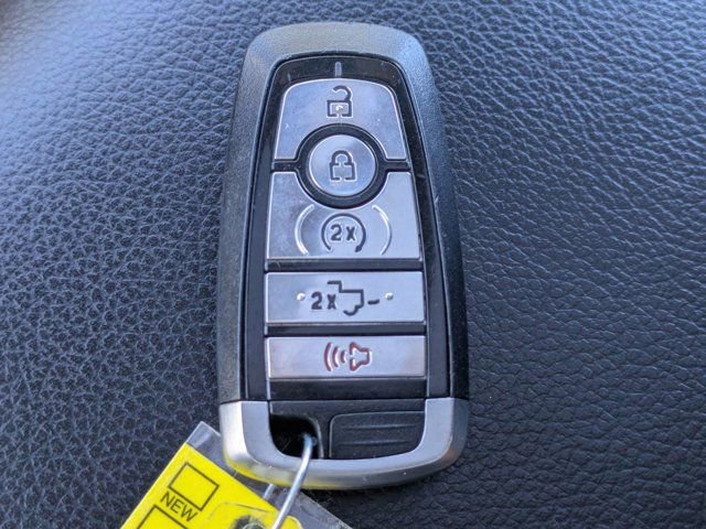 Used 2017 Ford F450 Lariat w/ Lariat Ultimate Package image 23