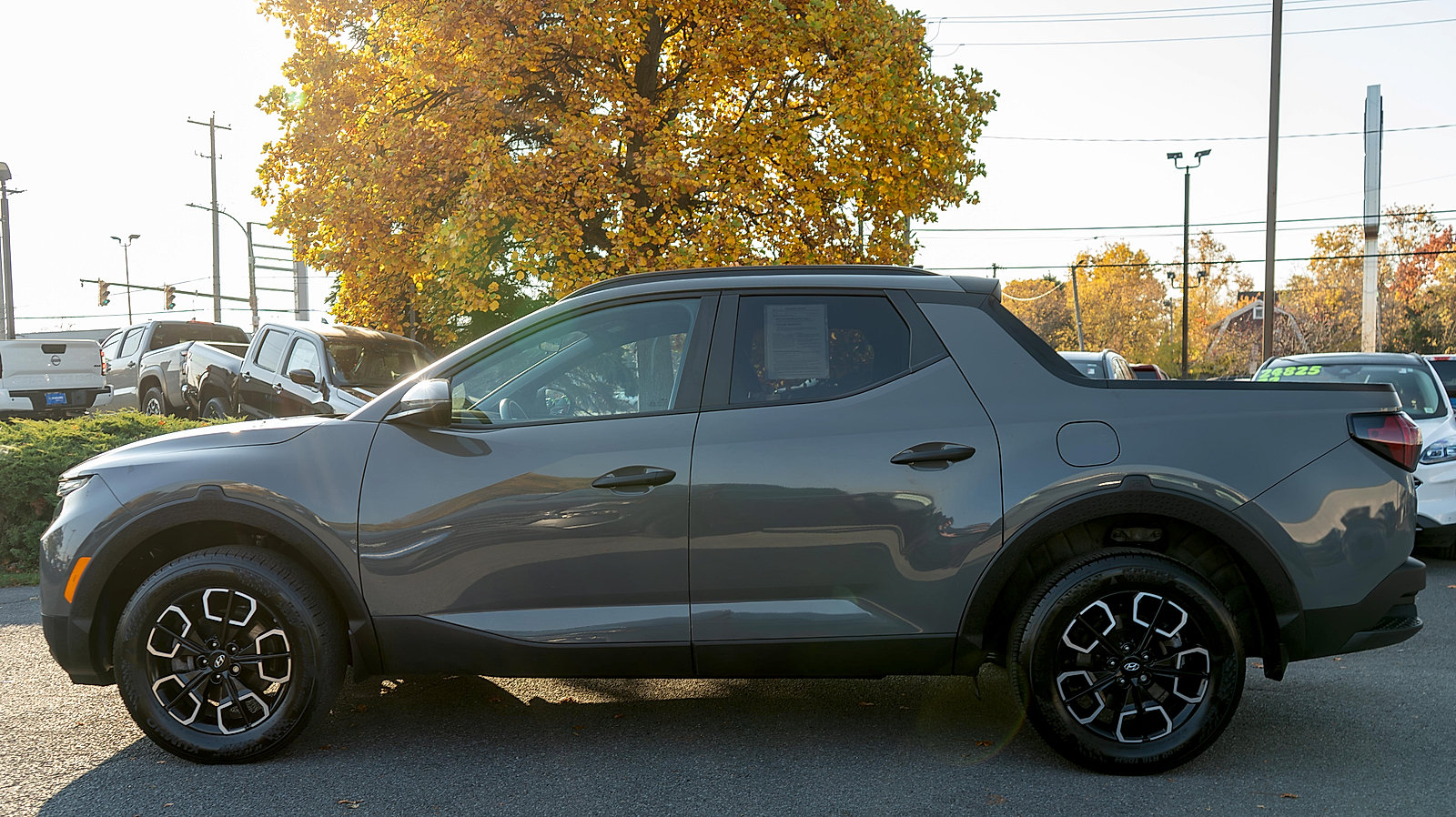 Used 2024 Hyundai Santa Cruz SEL w/ Activity Package AWD/4WD image 9