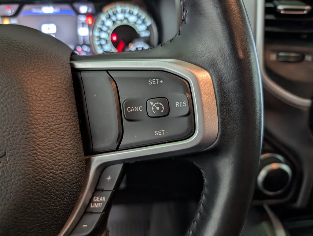 Used 2023 RAM 1500 Big Horn AWD/4WD image 18