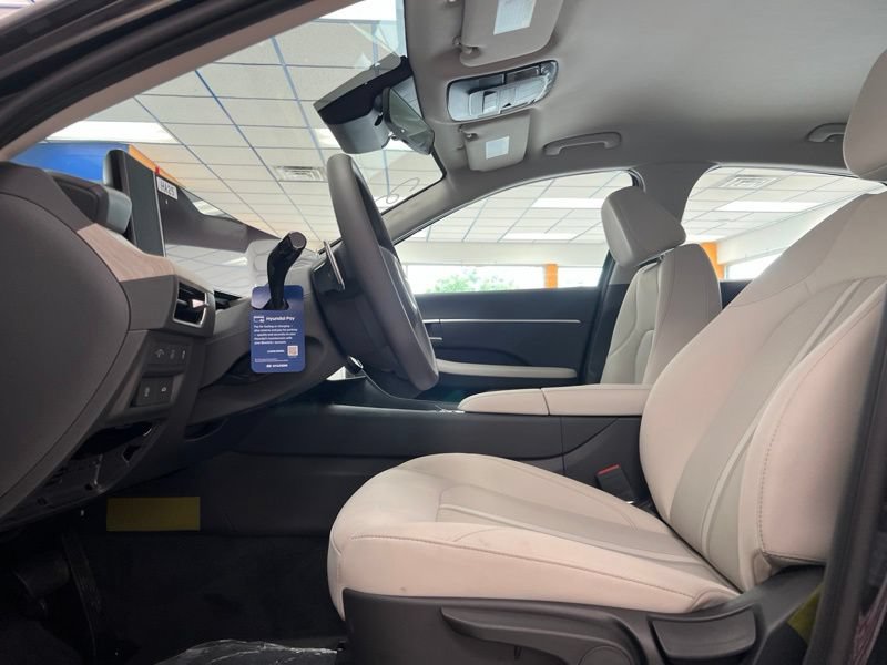 New 2026 Hyundai Sonata Blue FWD image 18