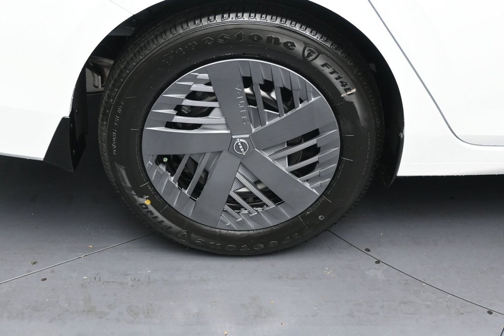 New 2027 Nissan Sentra S FWD image 5