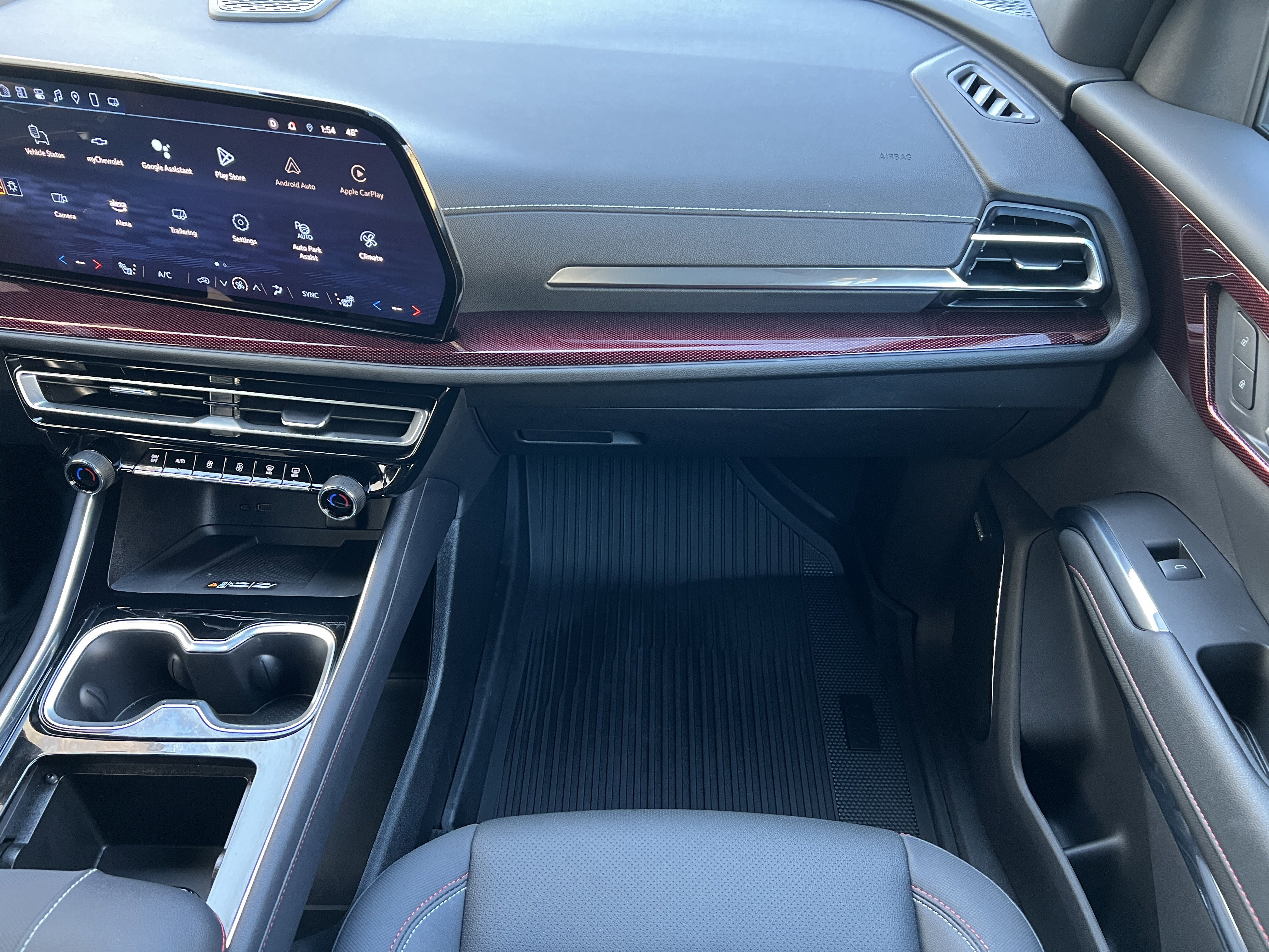 Used 2025 Chevrolet Traverse Z71 w/ Enhanced Driving Package image 38