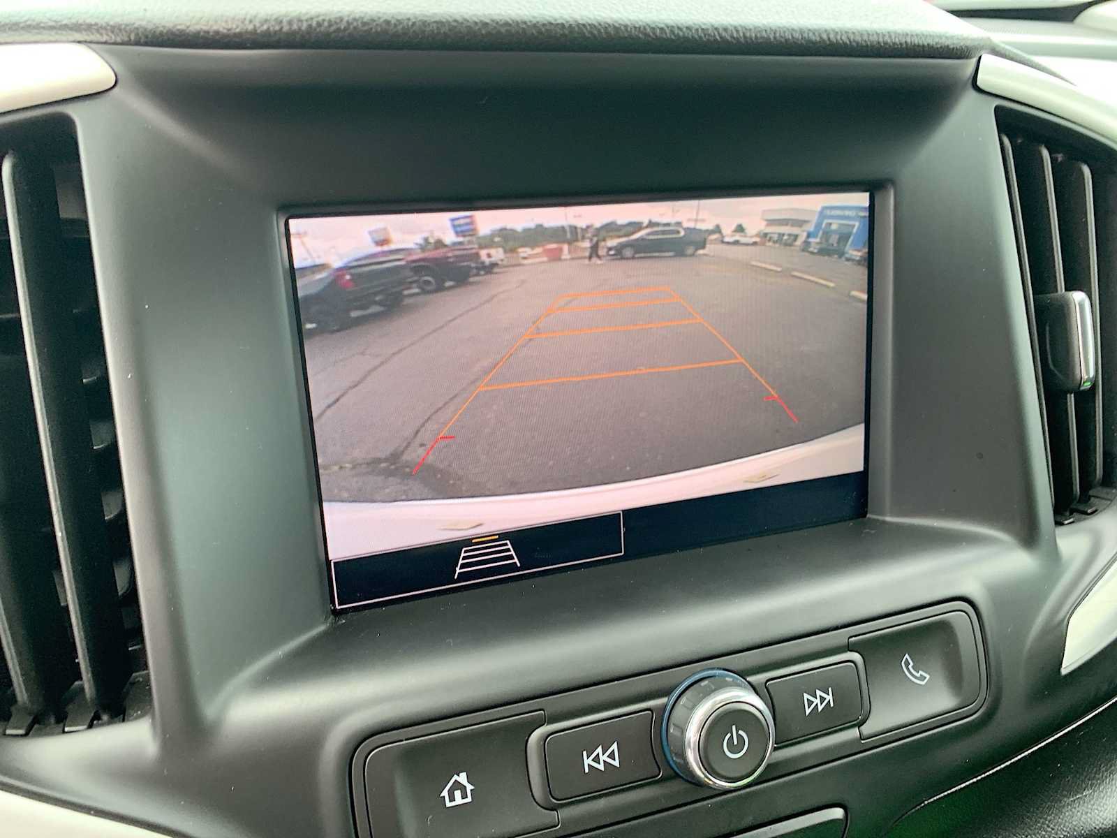 Certified 2022 GMC Terrain SLE w/ Driver Convenience Package AWD/4WD image 14