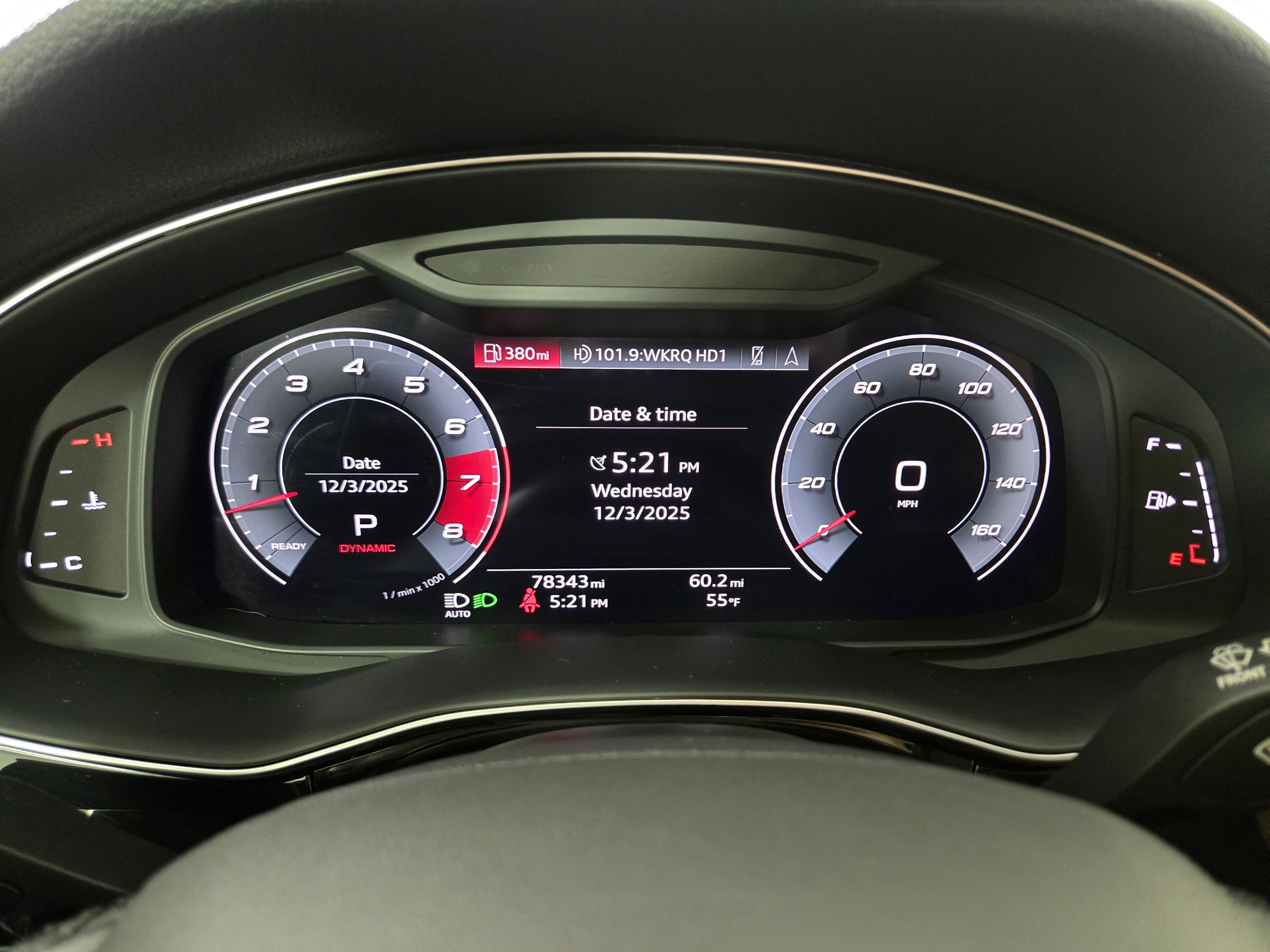 Used 2021 Audi Q8 Premium Plus w/ Premium Plus Package image 17