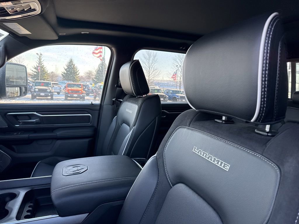 New 2025 RAM 1500 Laramie w/ Night Edition image 15