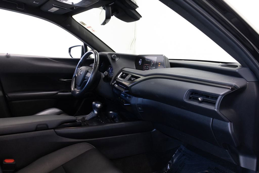 Used 2020 Lexus UX 200 w/ Premium Package FWD image 20