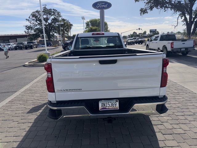 Used 2025 Chevrolet Silverado 1500 W/T image 4