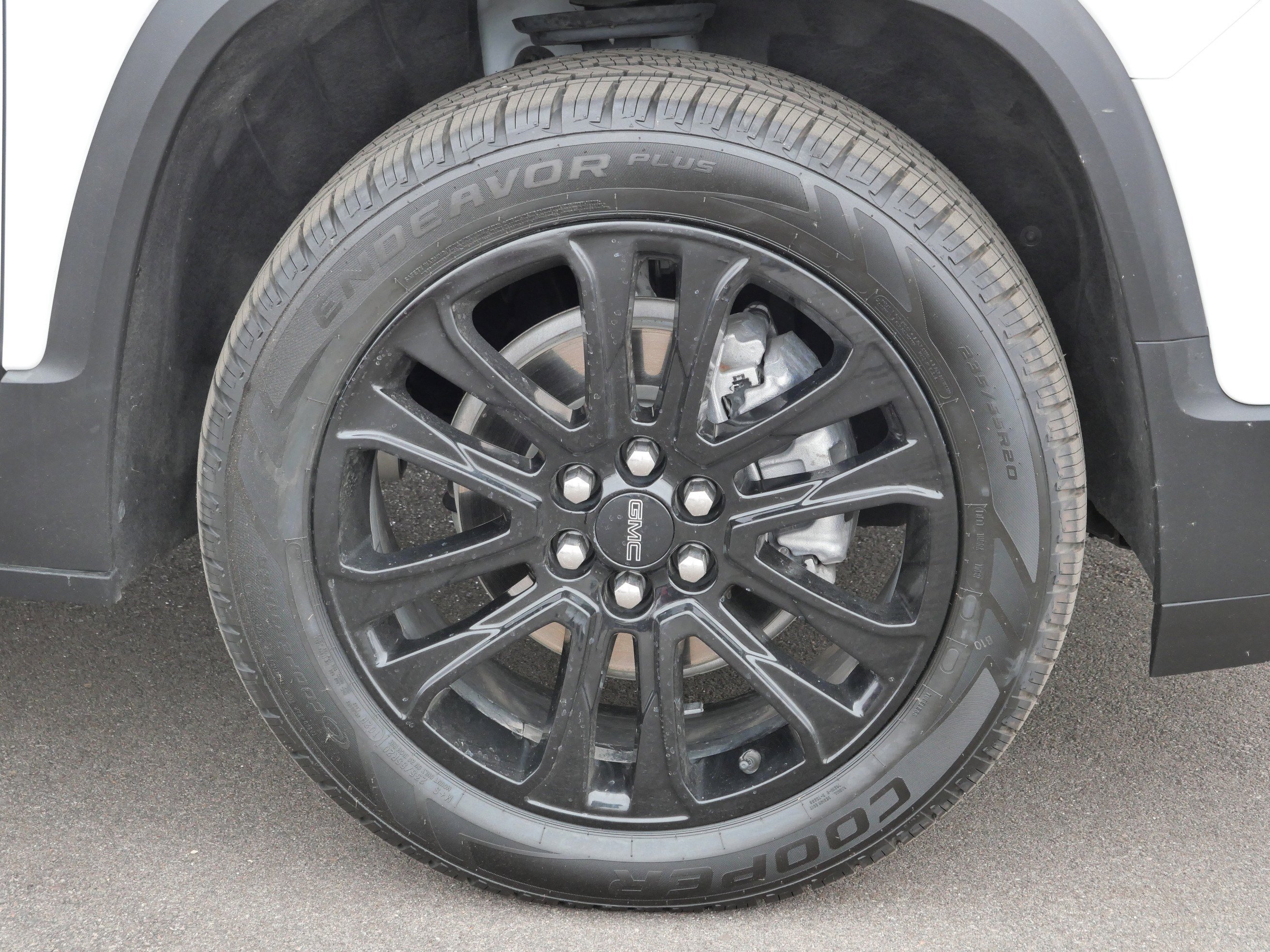 Used 2022 GMC Acadia SLT w/ Elevation Edition image 15