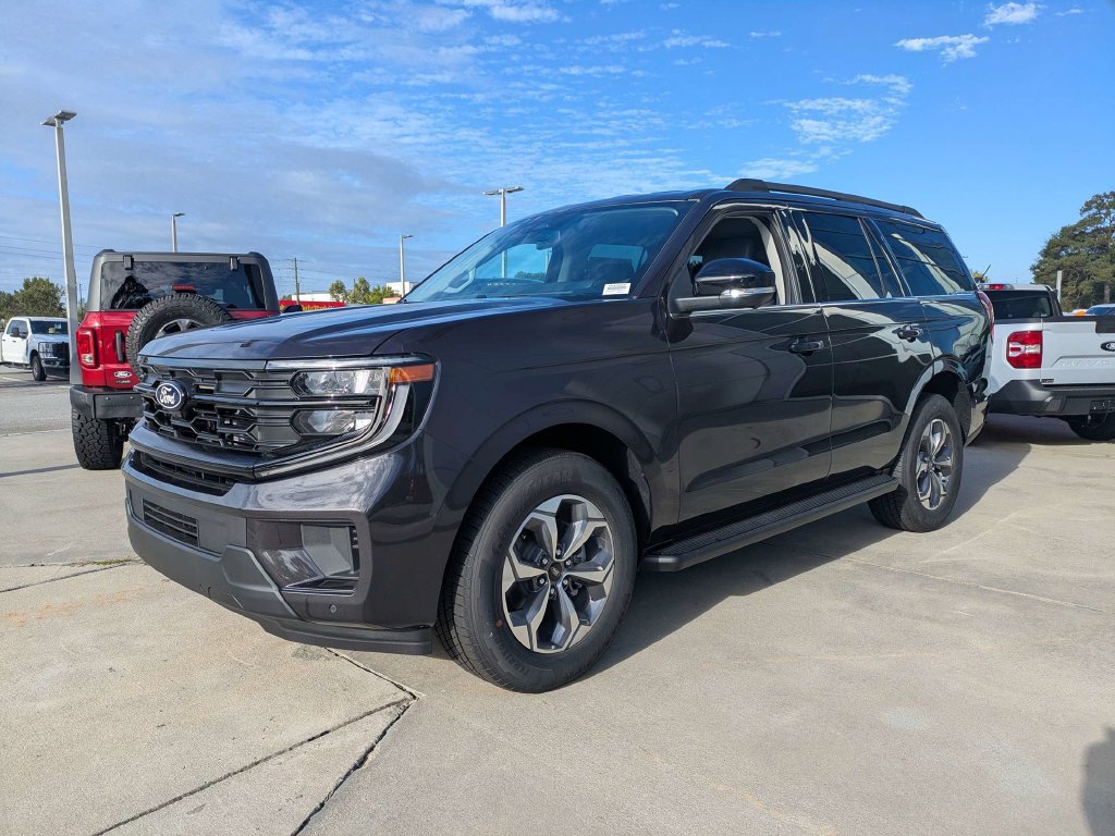 New 2027 Ford Expedition Active RWD image 7