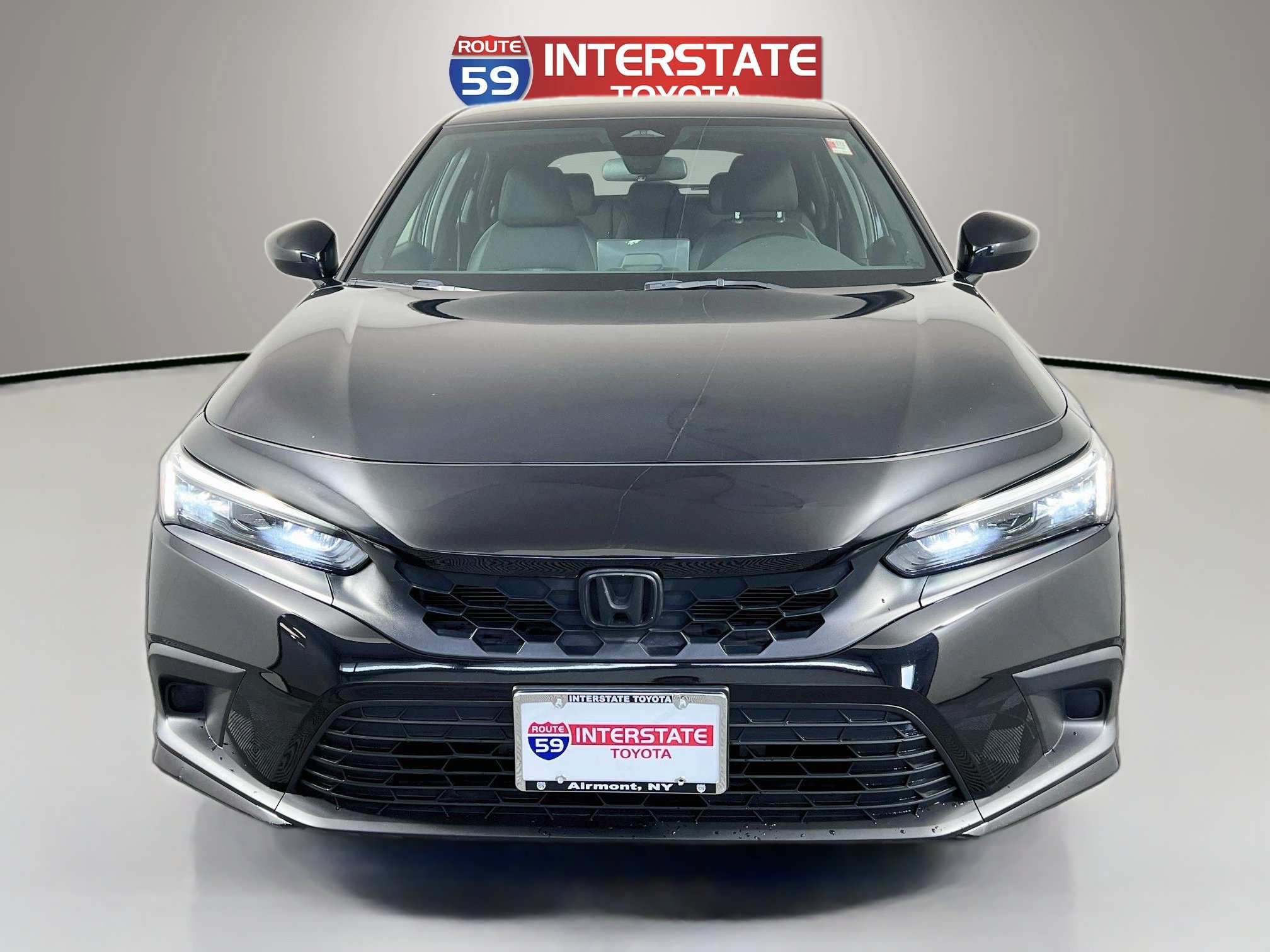 Used 2023 Honda Civic Sport image 2