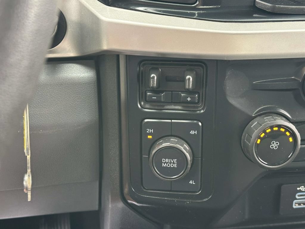 Used 2025 Ford F250 XLT AWD/4WD image 18