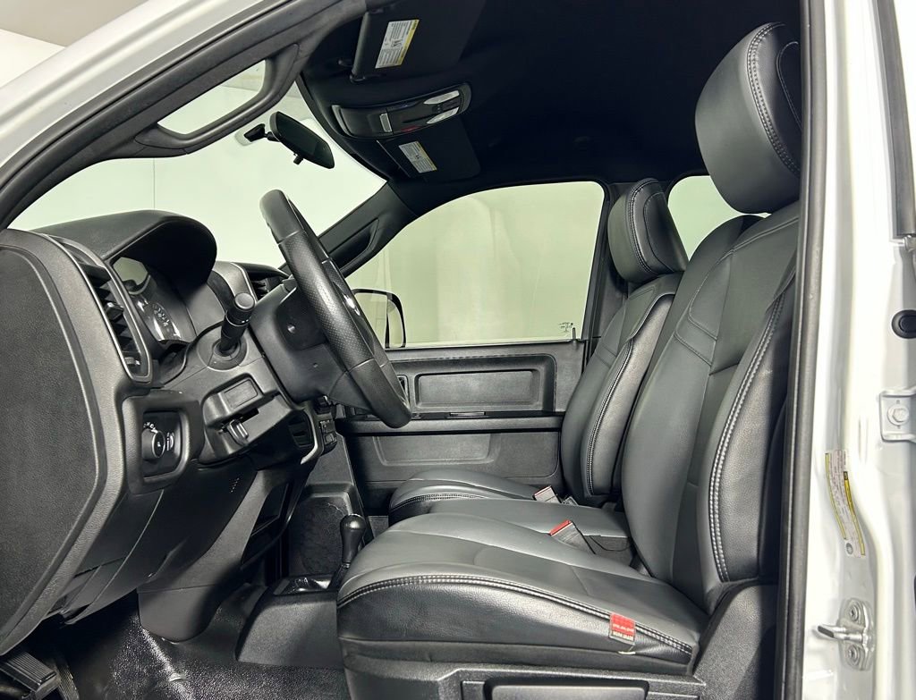 Used 2022 RAM 3500 Tradesman w/ Chrome Appearance Group image 29