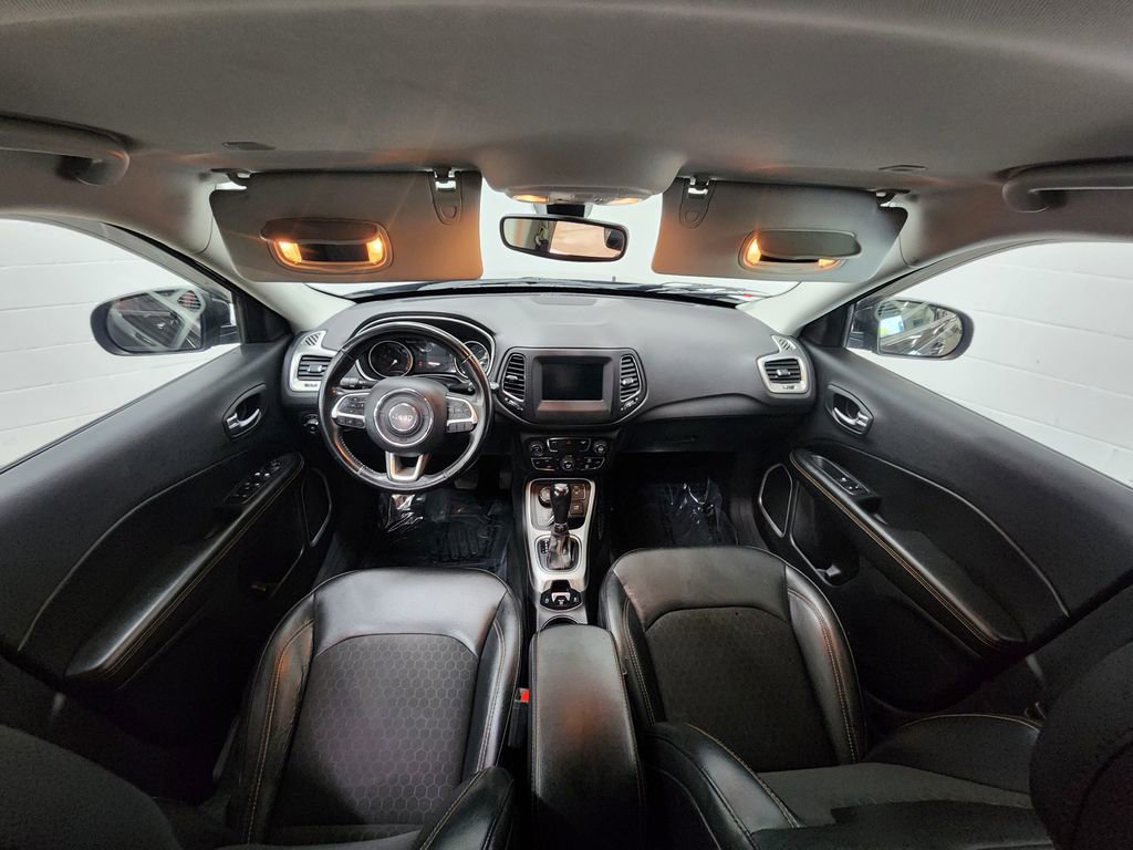 Used 2019 Jeep Compass Latitude image 25