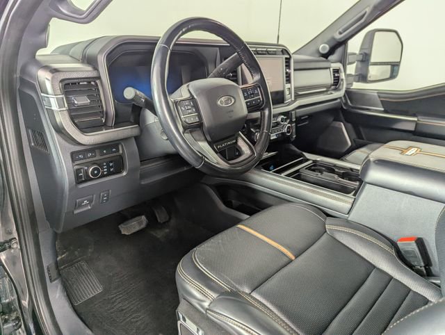 Used 2023 Ford F350 Platinum AWD/4WD image 11