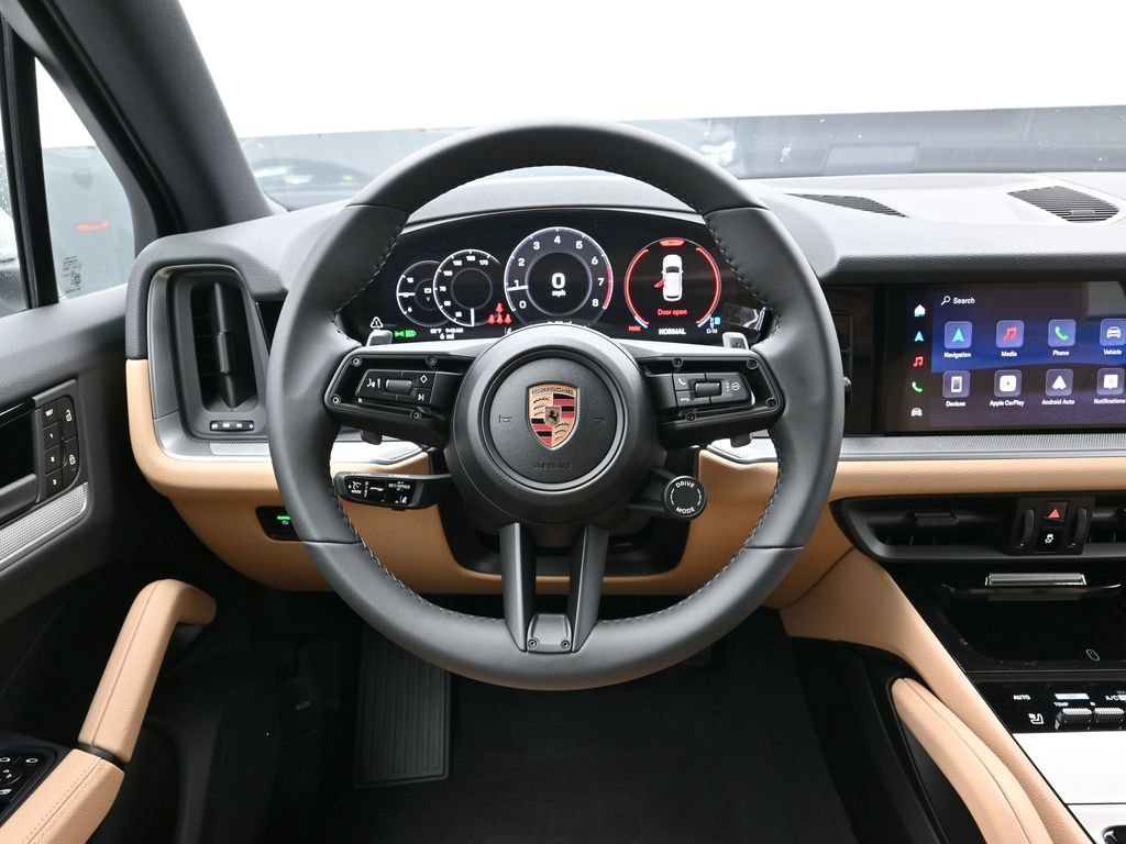 Certified 2026 Porsche Cayenne AWD/4WD image 20
