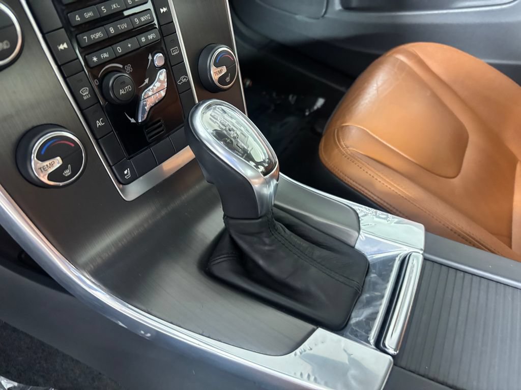 Used 2013 Volvo S60 T5 AWD/4WD image 24