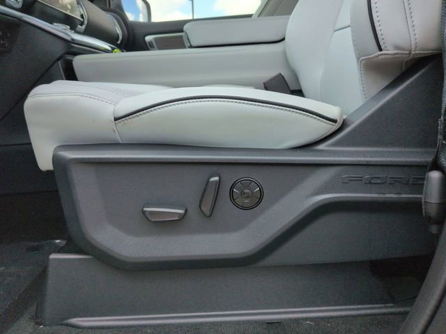 New 2026 Ford Expedition Platinum image 20