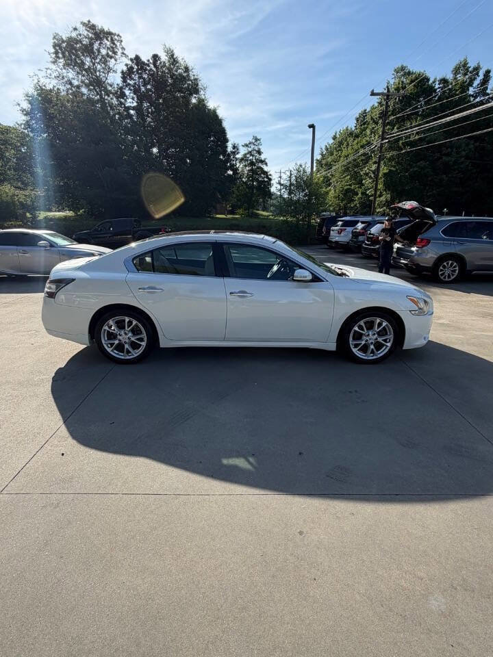 Used 2014 Nissan Maxima 3.5 SV w/ Premium Package FWD image 6
