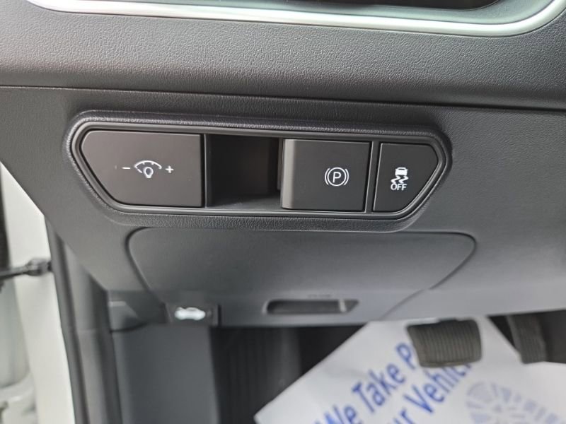 New 2026 Kia K4 LXS image 33