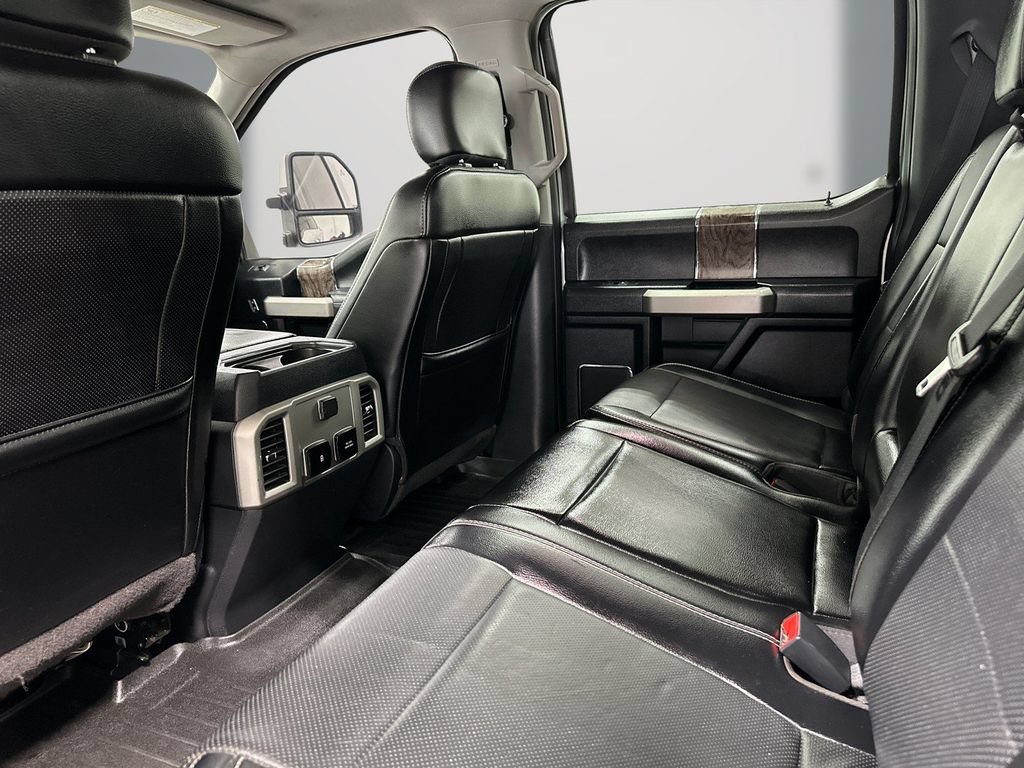 Used 2018 Ford F250 Lariat w/ Lariat Ultimate Package AWD/4WD image 15
