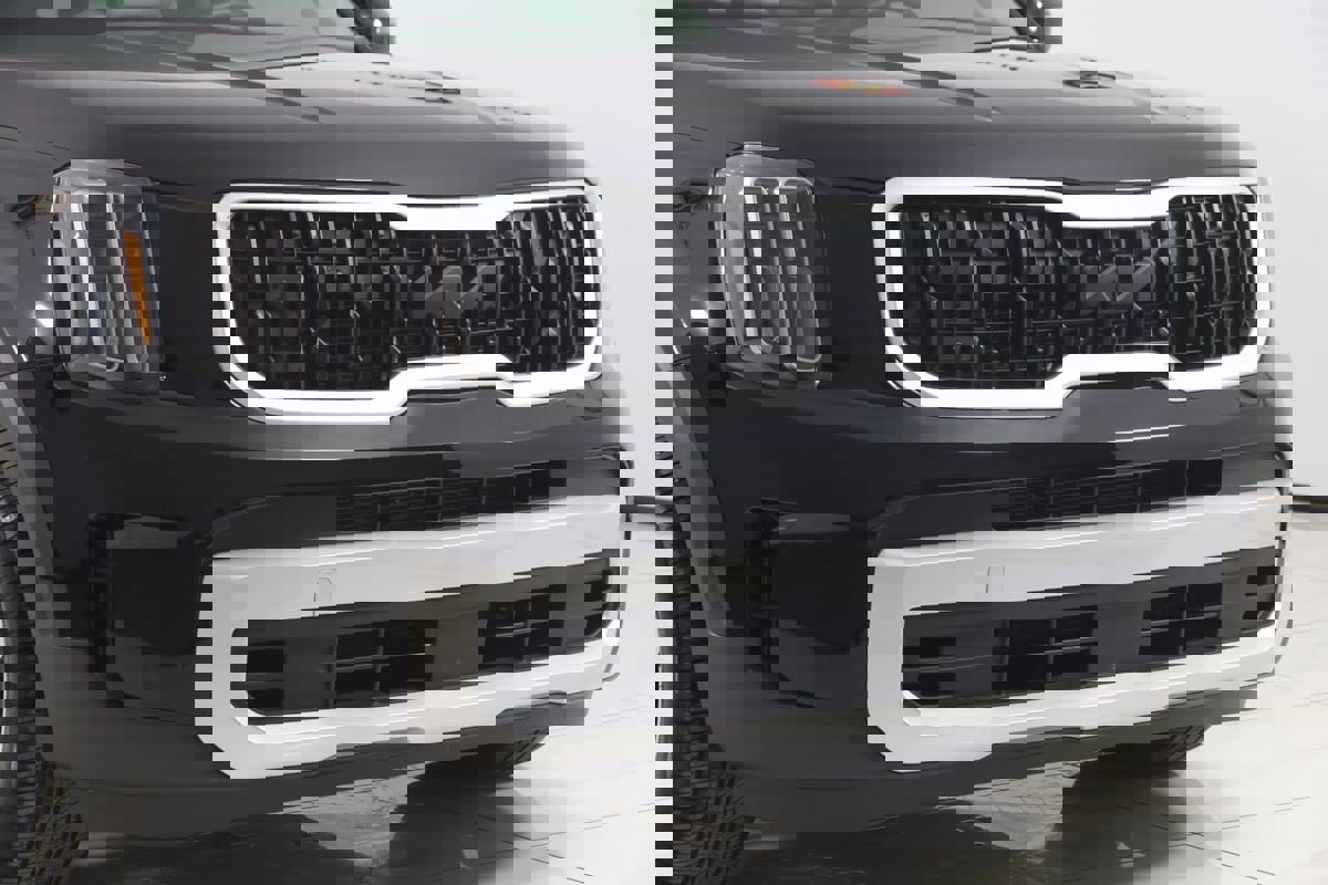 Used 2024 Kia Telluride S w/ S Sunroof Package image 43