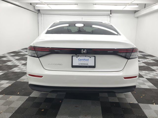 Certified 2023 Honda Accord EX image 5