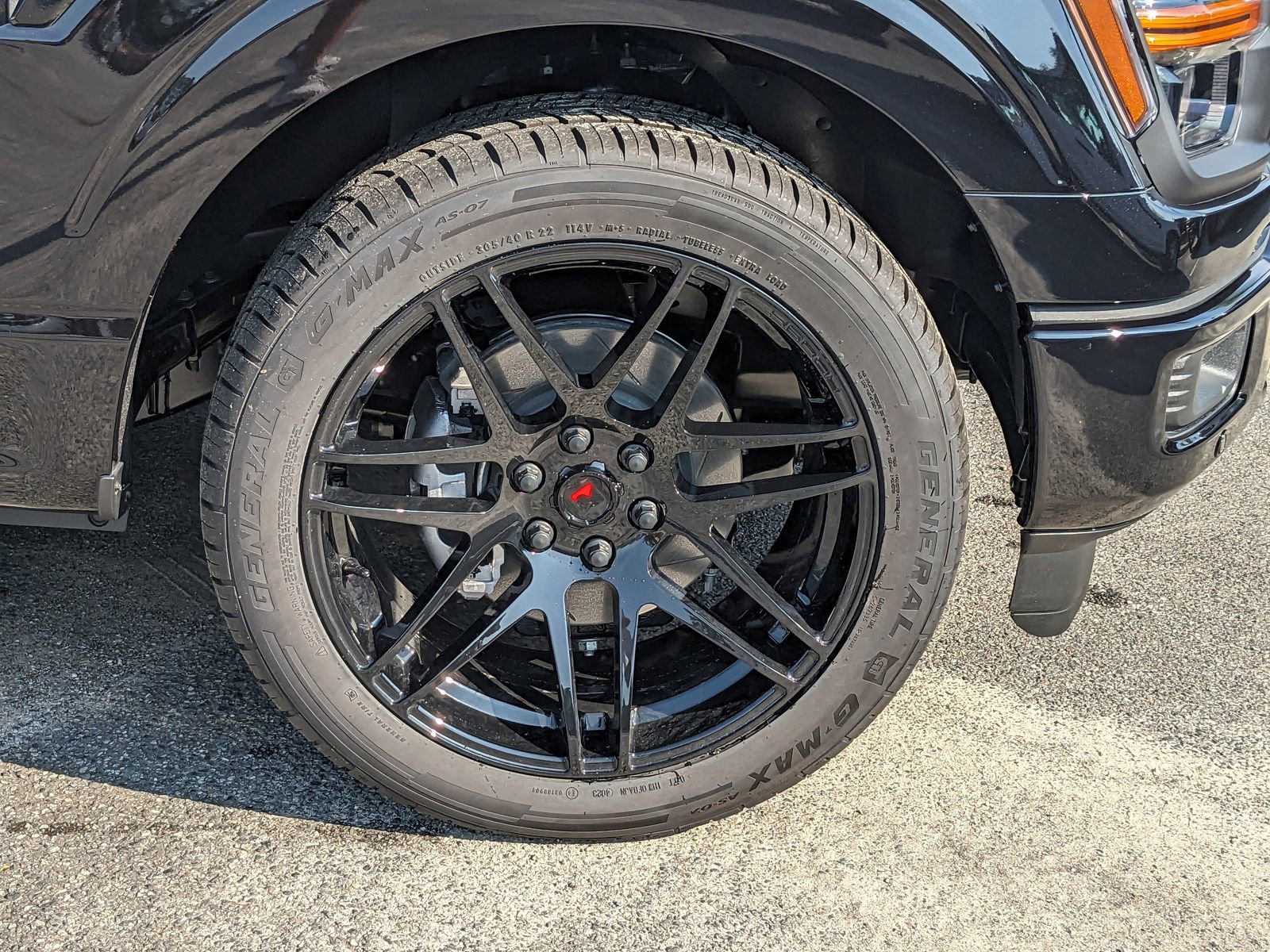 New 2025 Ford F150 XLT w/ Equipment Group 302A MID AWD/4WD image 12