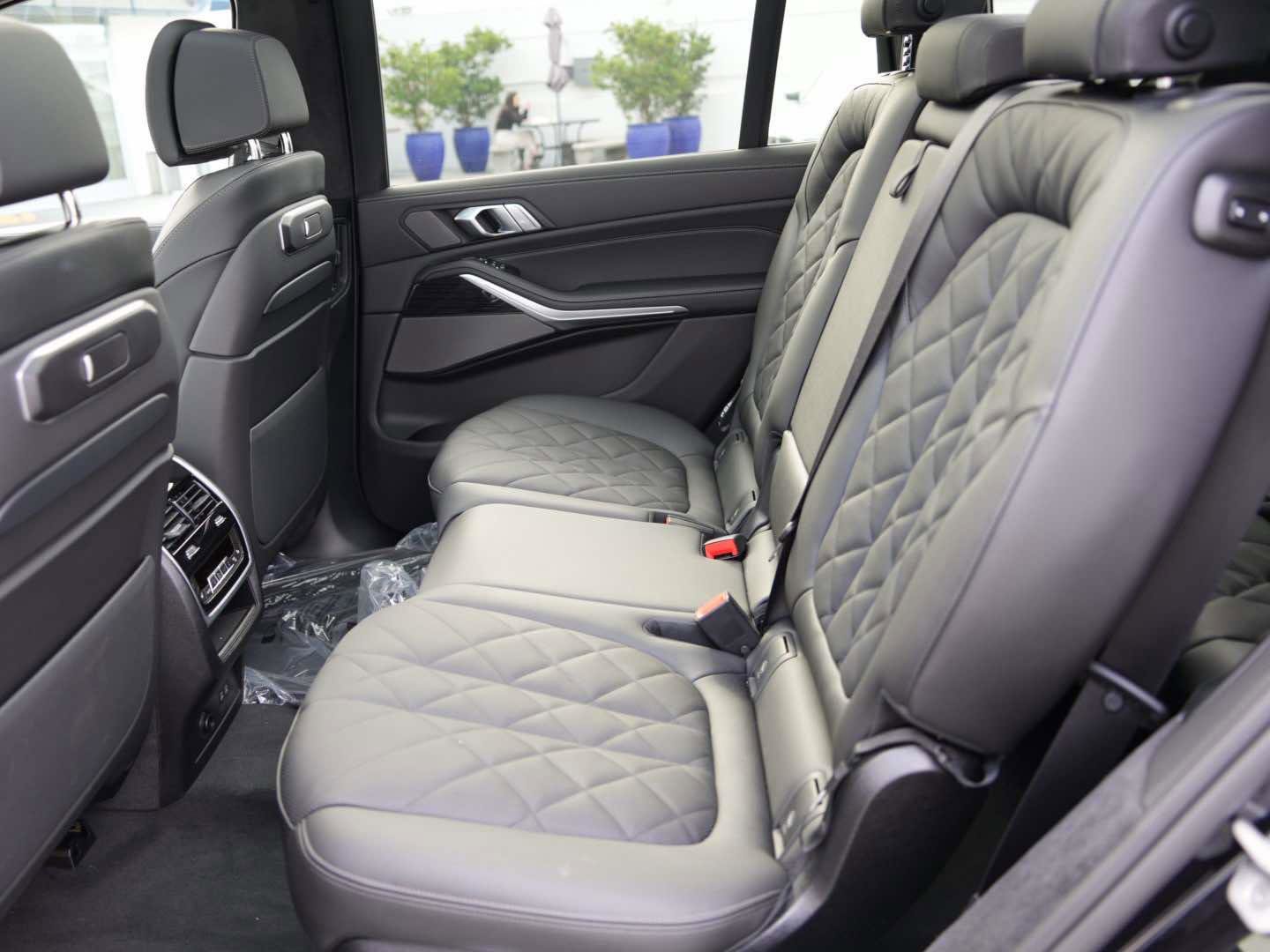 New 2026 BMW X7 xDrive40i w/ M Sport Package image 8