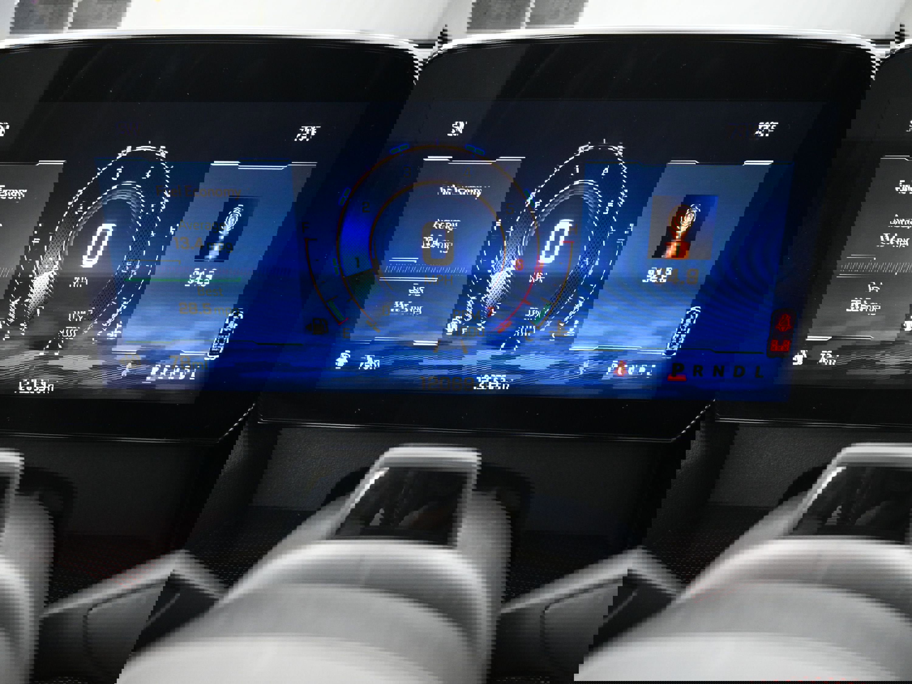 Used 2024 Chevrolet Traverse RS image 15