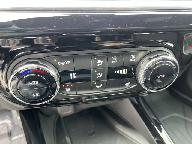 New 2026 Chevrolet Trax RS w/ Sunroof Package image 18