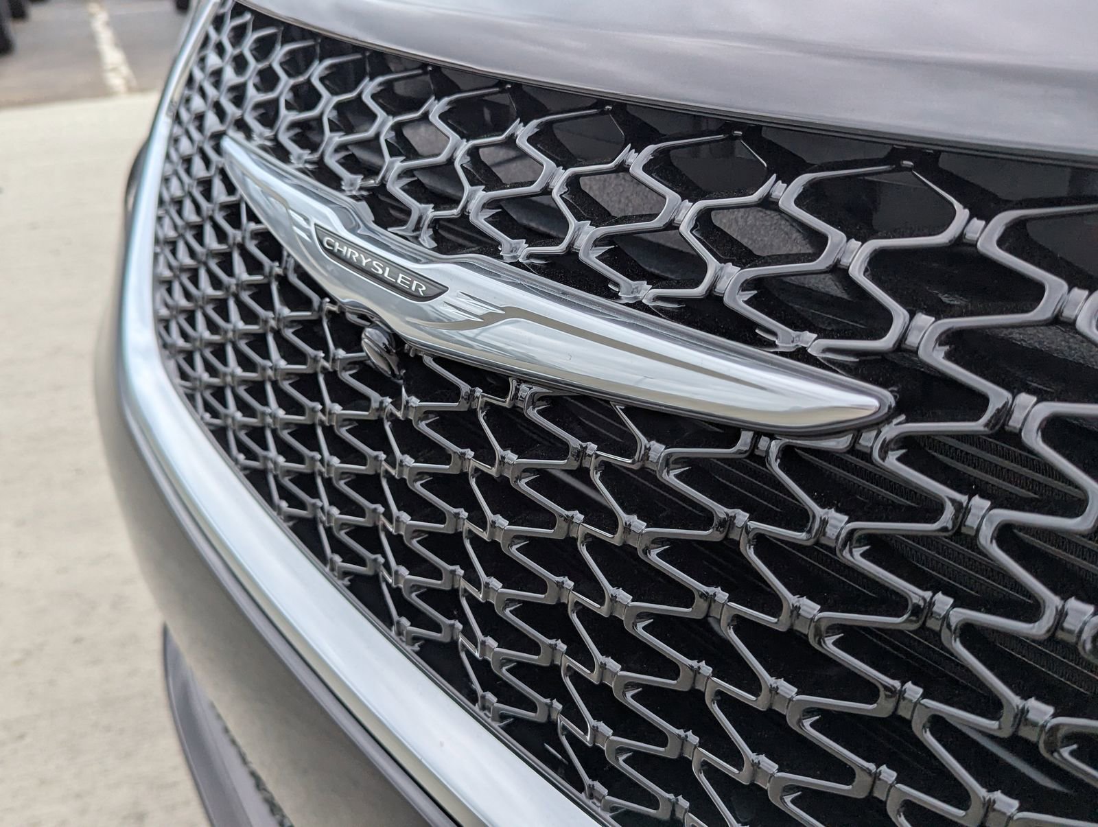 New 2026 Chrysler Pacifica Select image 25